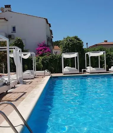 Holiday home Cipsela Lestartit